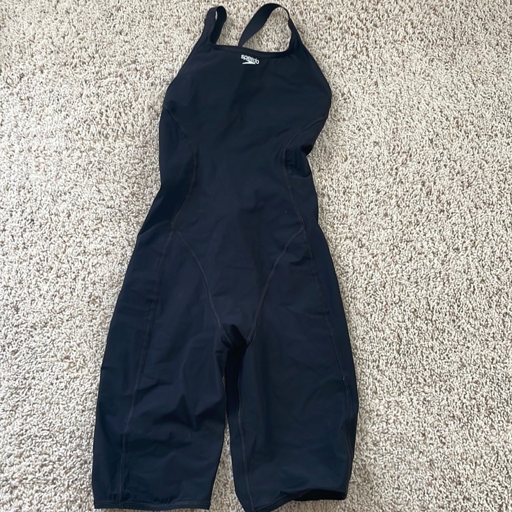 Never worn. I’m selling it because it was too big. Willing to negotiate